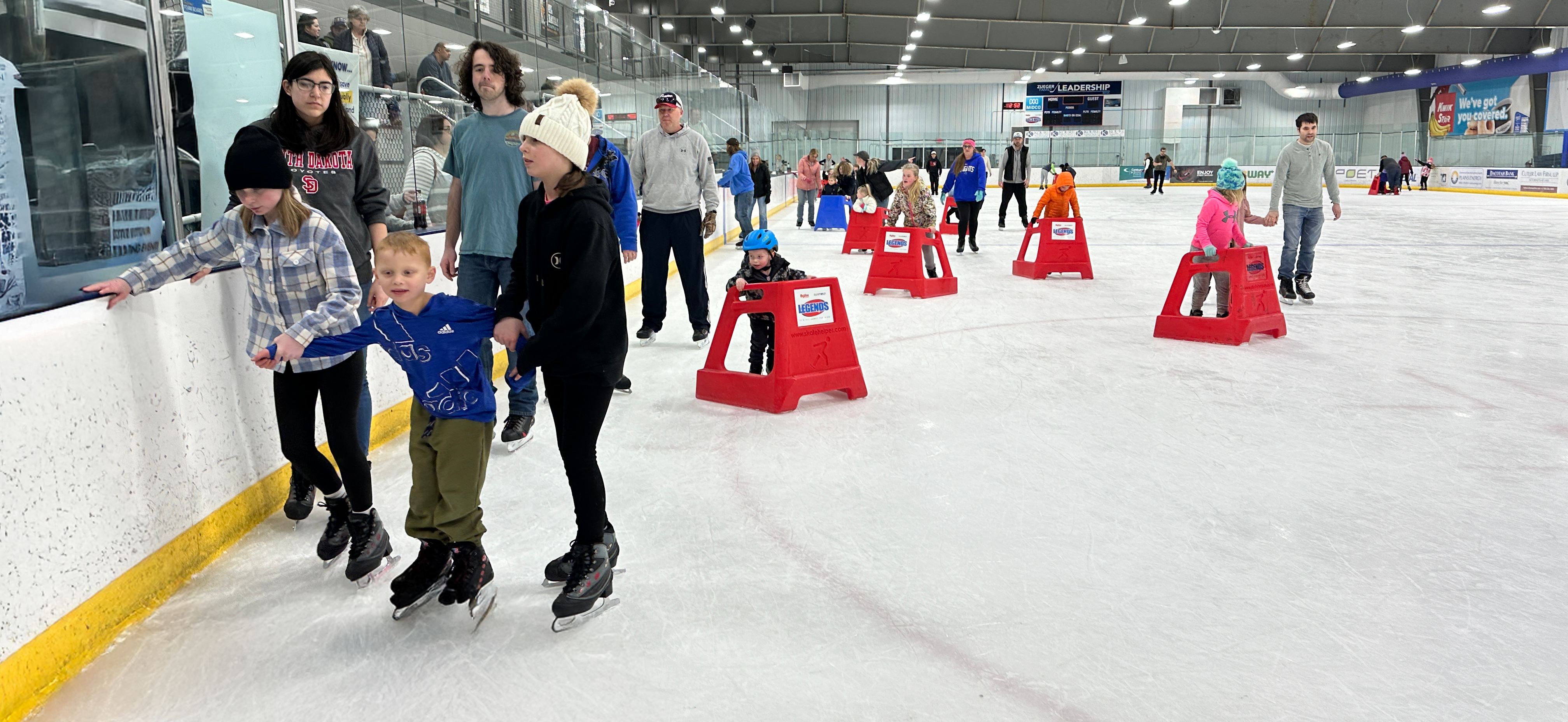 ICE SKATING-3